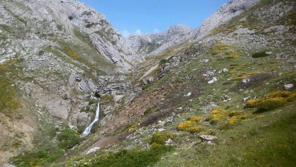 La Casita De La Cruz Villa Langreo Bagian luar foto